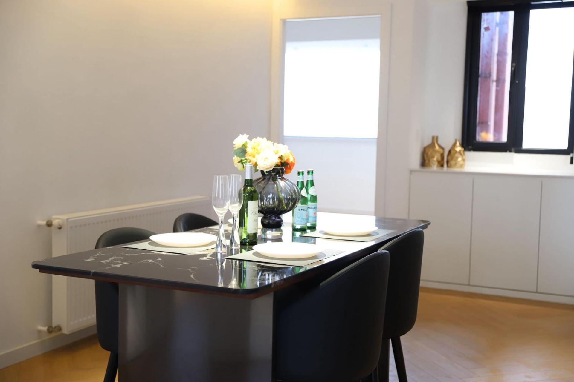 Apartment Zhome Parkville-three Bedrooms With View-near Xin Tian Di